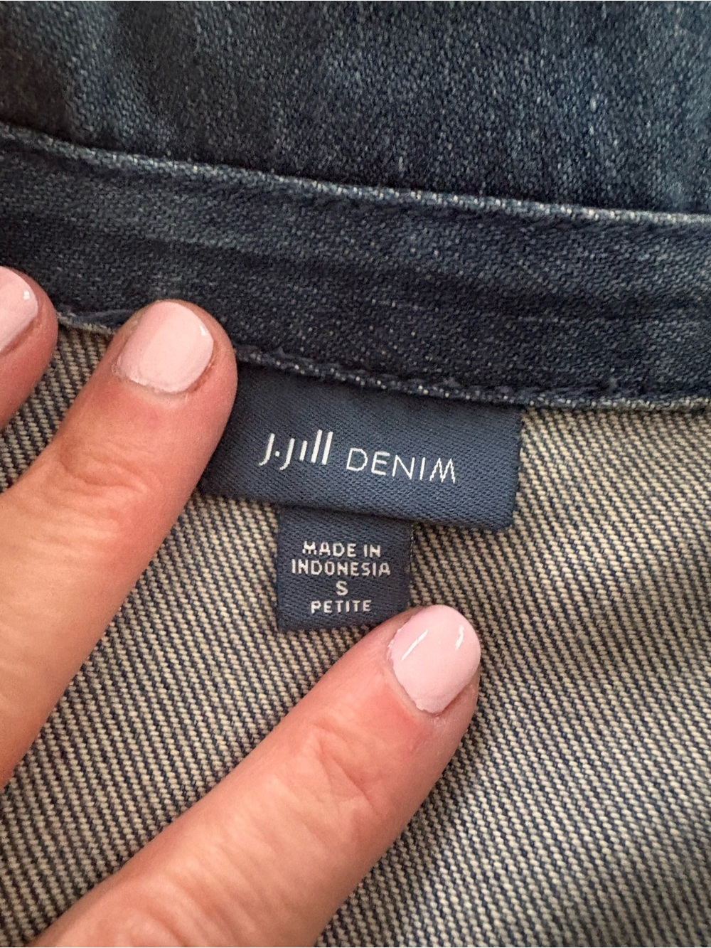 J. Jill Petite Small Blue Denim Button-Front Jacket - Picture 2 of 6